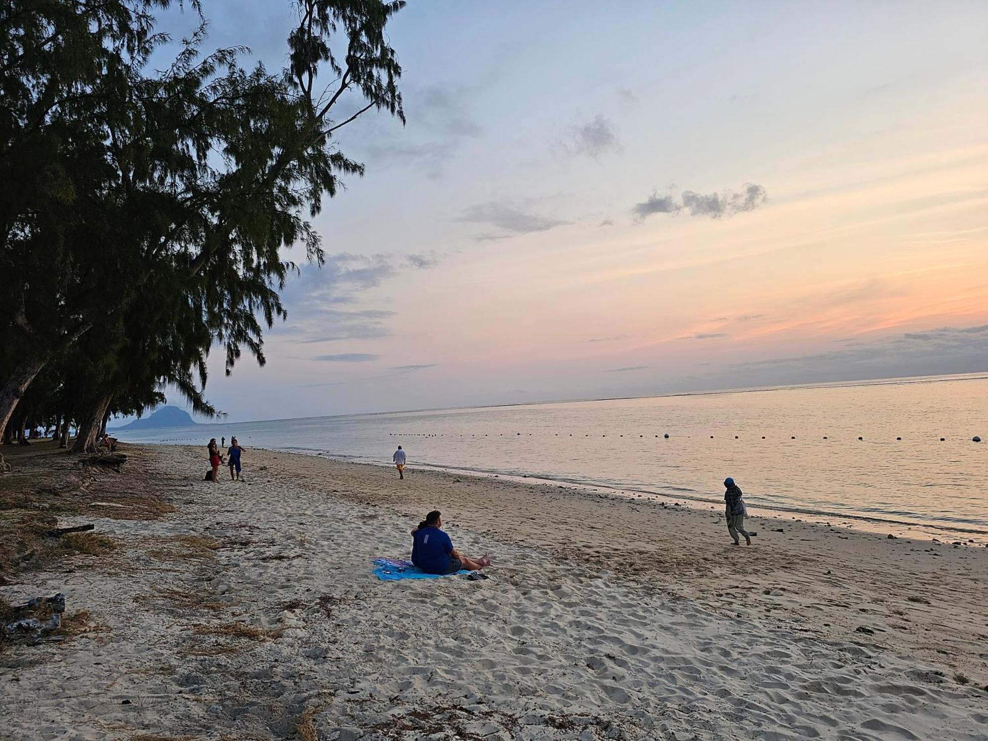 Beachfront Coziness Flic-en-Flacq Buitenkant foto